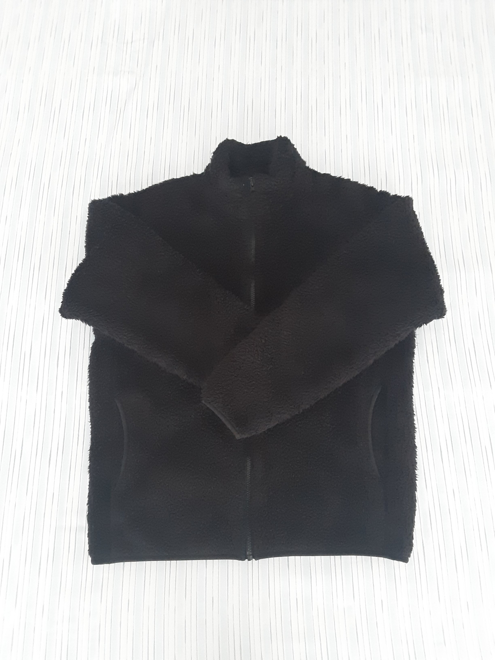 Uniqlo Fluffy Yarn Fleece Jacket